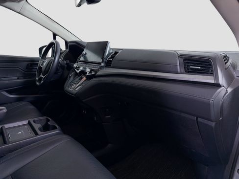 Used 2025 Honda Odyssey EX-L image 30