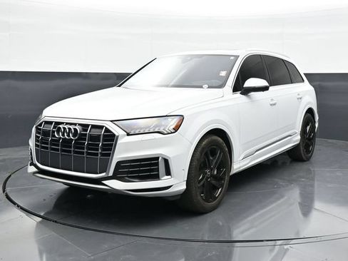 Used 2023 Audi Q7 3.0T Prestige w/ Prestige Package AWD/4WD image 5
