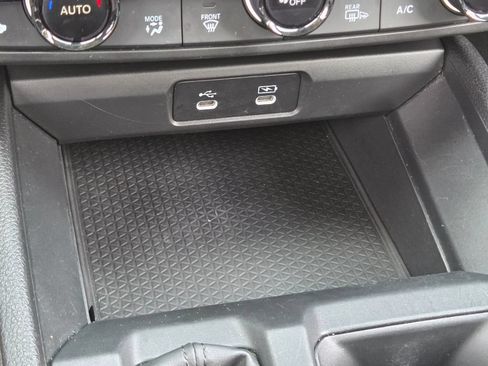 Certified 2024 Honda Accord EX image 28