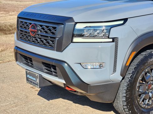 Used 2023 Nissan Frontier Pro-X w/ Pro-X Premium Package image 10