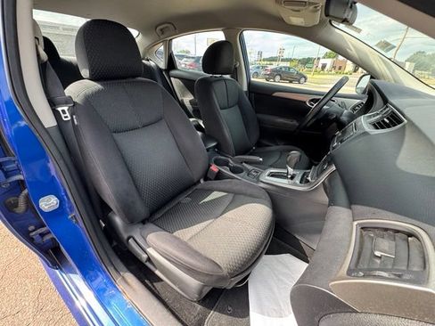 Used 2015 Nissan Sentra SR FWD image 11