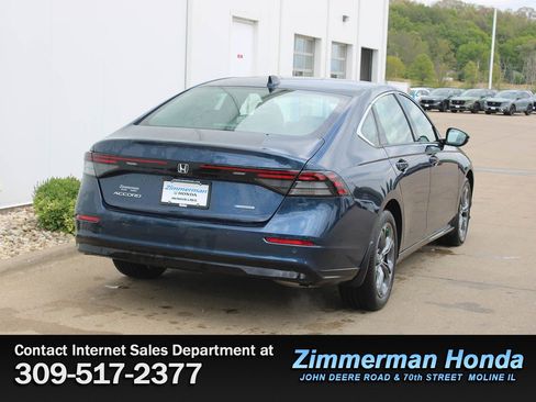 New 2026 Honda Accord EX-L image 2