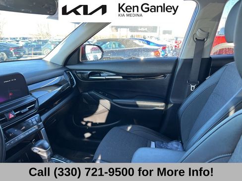 Certified 2024 Kia Seltos S image 42
