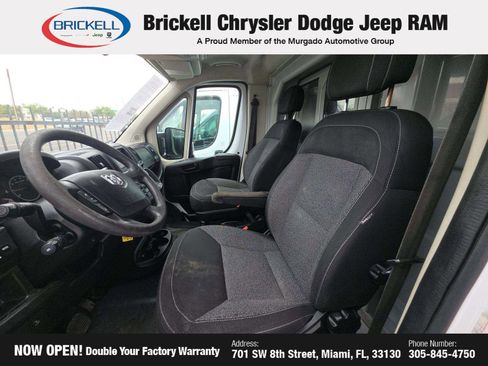 Used 2017 RAM ProMaster 3500 w/ Premium Appearance Group FWD image 7