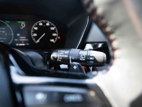 Used 2023 Honda CR-V Sport Touring image 14
