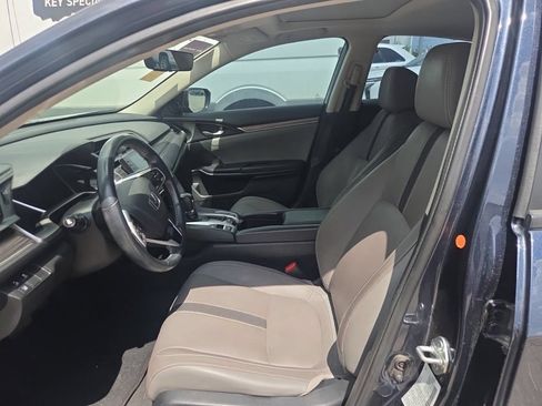 Used 2021 Honda Civic EX-L image 9