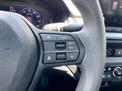 Used 2023 Honda Accord EX image 23