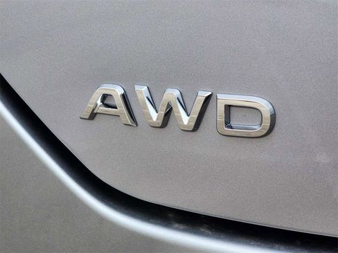 Used 2024 Honda Pilot EX-L image 9