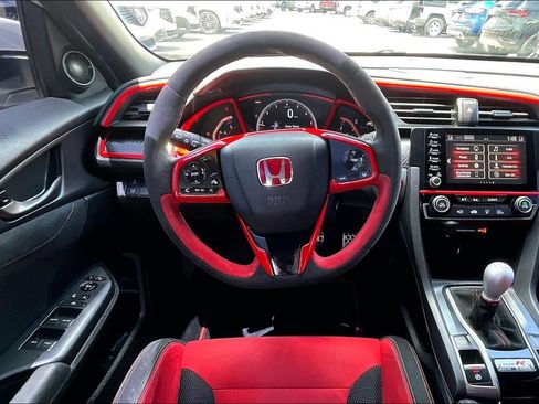 Used 2021 Honda Civic Type R image 7