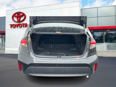 Used 2025 Toyota Corolla LE image 9