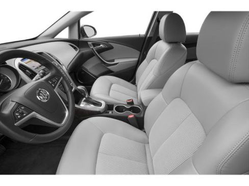 Used 2015 Buick Verano w/ Comfort Package FWD image 12