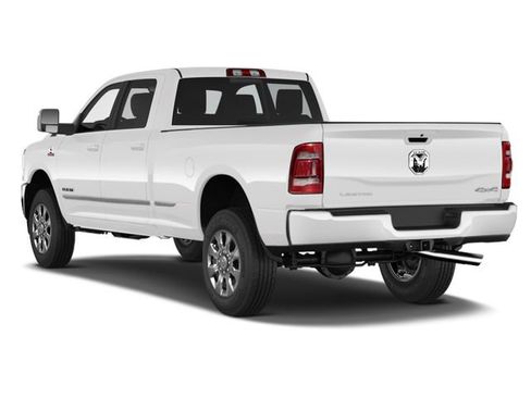Used 2024 RAM 2500 Limited AWD/4WD image 2