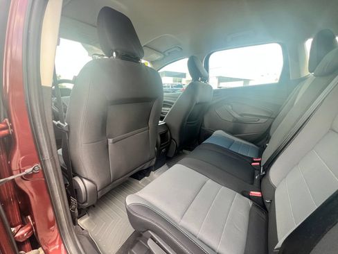 Used 2018 Ford Escape S FWD image 27