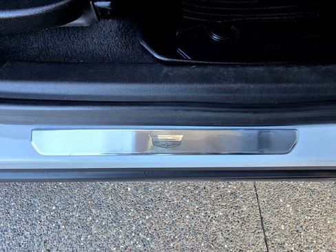 Used 2022 Cadillac XT6 Premium Luxury FWD image 25