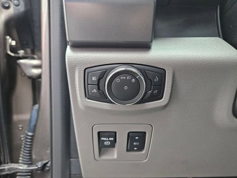 Used 2020 Ford F150 XLT w/ Equipment Group 302A Luxury image 18