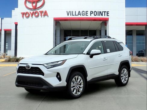 New 2025 Toyota RAV4 XLE Premium image 1