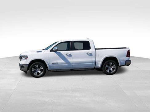 Used 2022 RAM 1500 Laramie AWD/4WD image 4