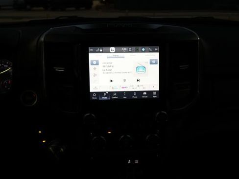 Used 2024 RAM 1500 Laramie image 13