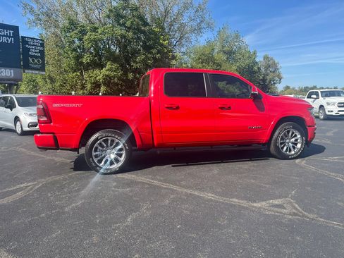 Used 2021 RAM 1500 Laramie w/ Sport Appearance Package image 13