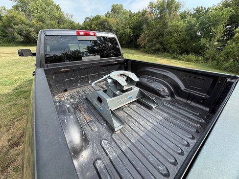 Used 2017 RAM 2500 Laramie AWD/4WD image 7