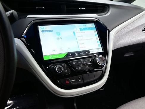 Used 2020 Chevrolet Bolt LT FWD image 23