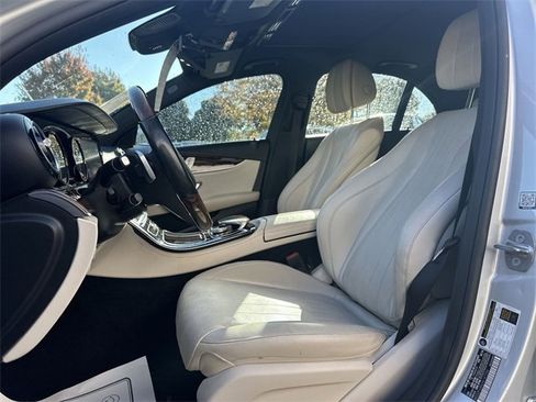 Used 2017 Mercedes-Benz E 300 image 12