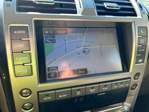 Used 2015 Lexus GX 460 w/ Premium Package AWD/4WD image 21