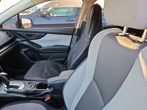 Used 2018 Subaru Crosstrek 2.0i Premium w/ Eyesight System image 7