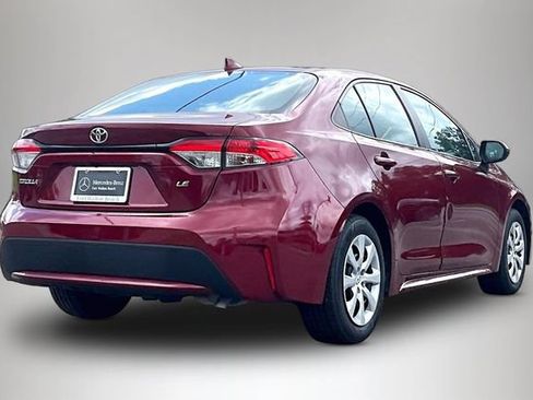 Used 2022 Toyota Corolla LE FWD image 4
