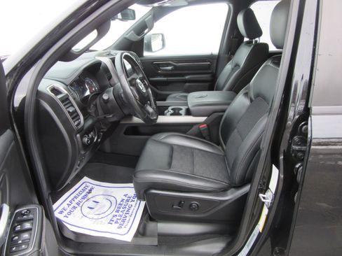 Used 2019 RAM 1500 Sport image 9