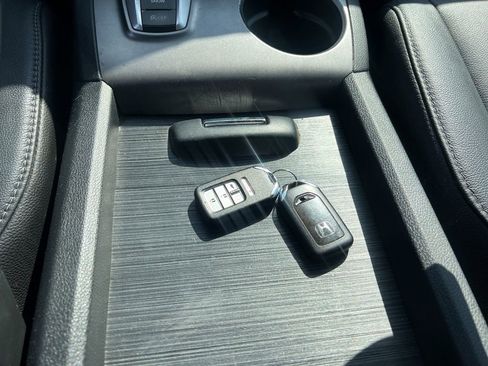 Used 2022 Honda Pilot Special Edition image 18