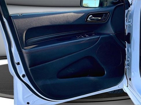 Used 2023 Dodge Durango GT image 20