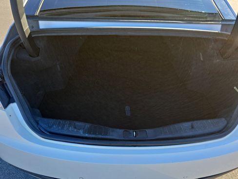 Used 2019 Lincoln MKZ Reserve w/ Luxury Package image 12