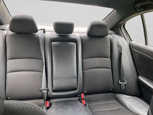Used 2017 Honda Accord Sport image 13
