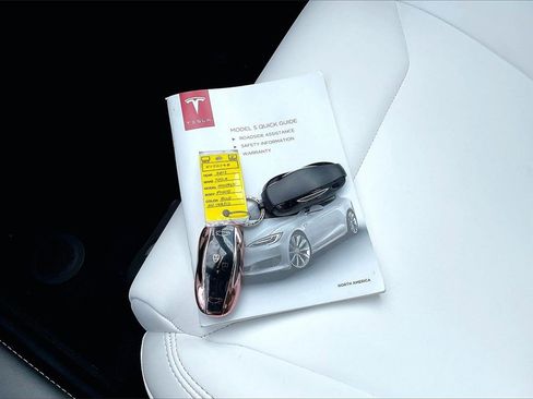 Used 2017 Tesla Model S P100D image 11