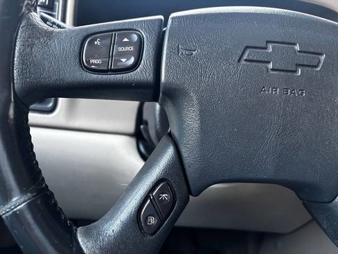 Used 2004 Chevrolet Tahoe Z71 w/ Z71 Preferred Equipment Group image 21