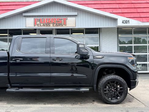 Used 2022 GMC Sierra 1500 Elevation AWD/4WD image 13