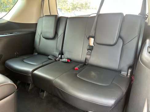 Used 2023 Nissan Armada Platinum w/ Captain's Chairs Package RWD image 15