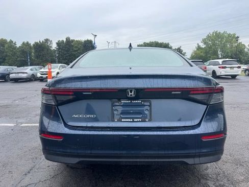 Used 2024 Honda Accord EX image 3