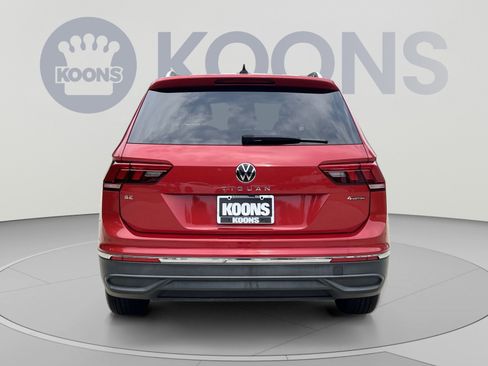 Used 2022 Volkswagen Tiguan SE AWD/4WD image 5