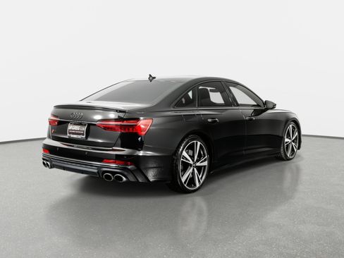 Used 2023 Audi S6 Prestige w/ Prestige Package image 10