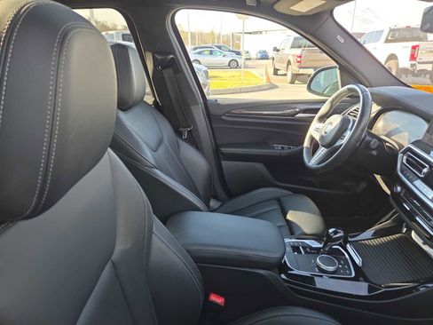 Used 2023 BMW X3 M40i w/ Premium Package image 4