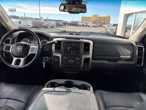 Used 2018 RAM 2500 Laramie image 37