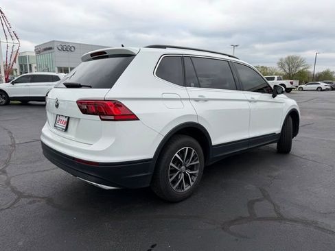 Used 2019 Volkswagen Tiguan SE FWD image 8