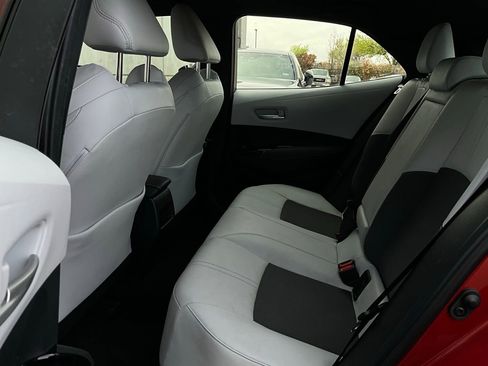 Used 2019 Toyota Corolla XSE image 12