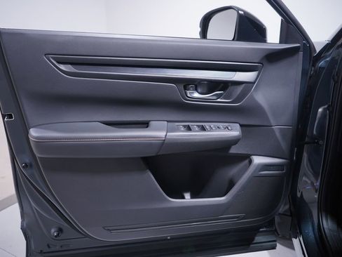 Used 2024 Honda CR-V Sport image 16