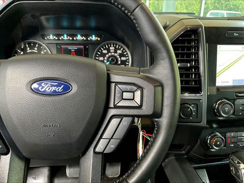 Used 2020 Ford F150 XLT w/ Equipment Group 302A Luxury AWD/4WD image 13