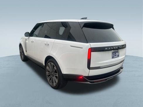 Used 2024 Land Rover Range Rover SE AWD/4WD image 12