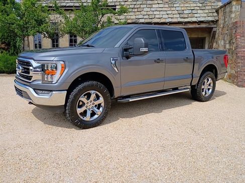 Used 2022 Ford F150 XLT w/ Equipment Group 302A High AWD/4WD image 5