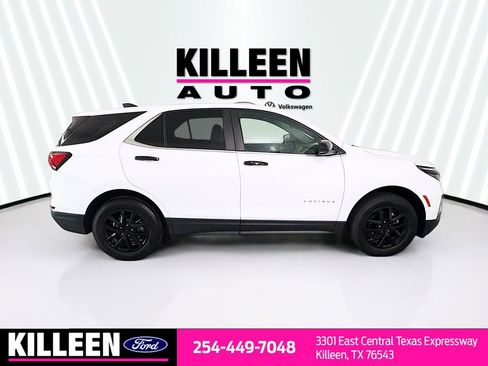 Used 2023 Chevrolet Equinox LT w/ Driver Convenience Package AWD/4WD image 9